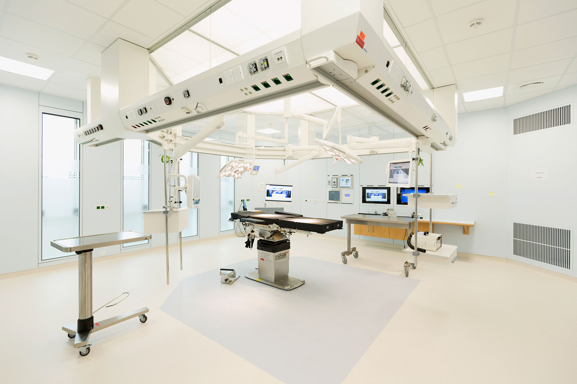 Interieur operatie kamer ziekenhuis roermond, karel Bingen